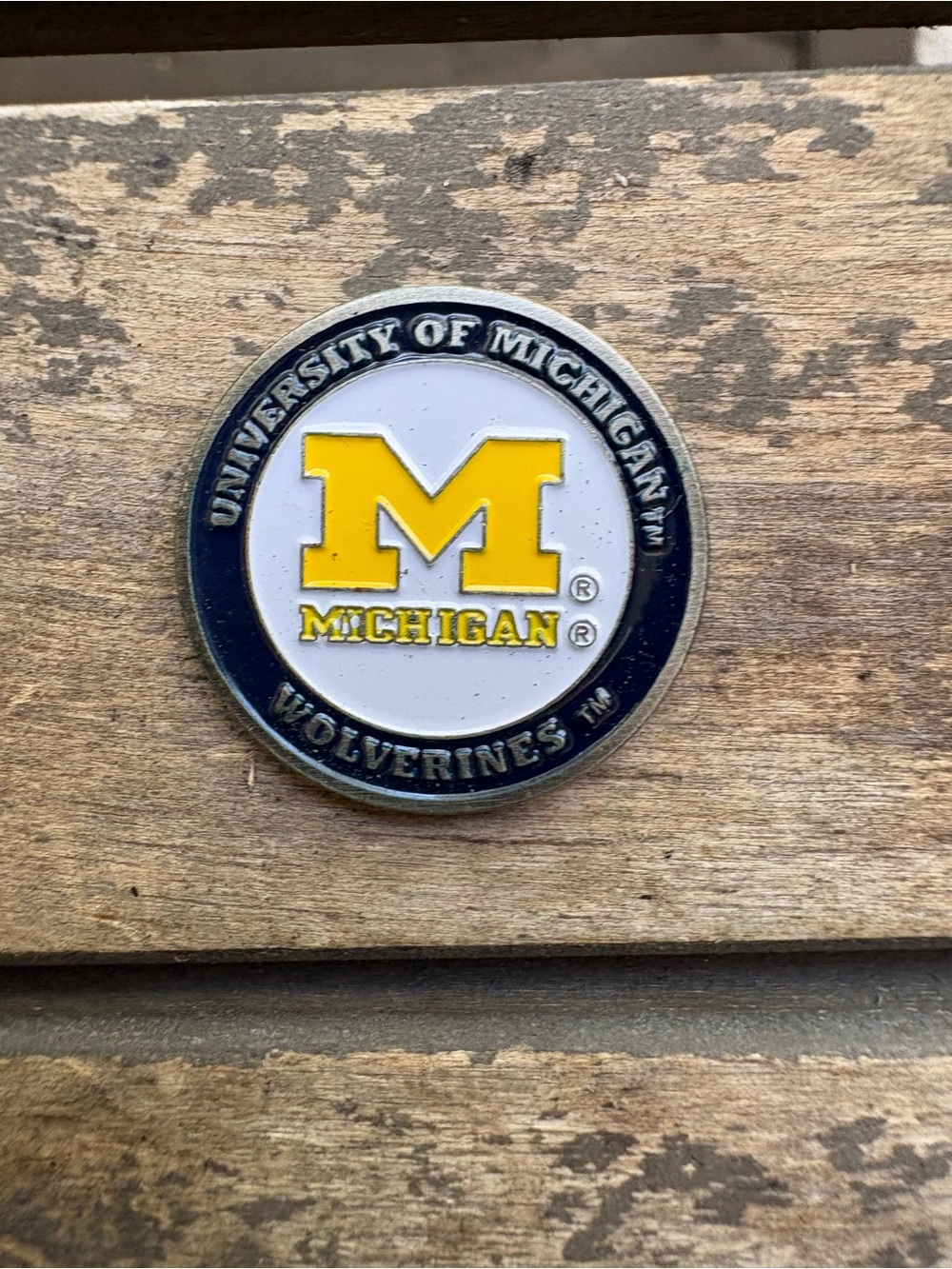 University of Michigan Blue and Yellow Golf Divot Repair Tool - Picture 4 of 8